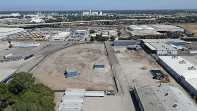 1515-1521 S Fresno Ave, Stockton, CA for lease Building Photo- Image 2 of 4