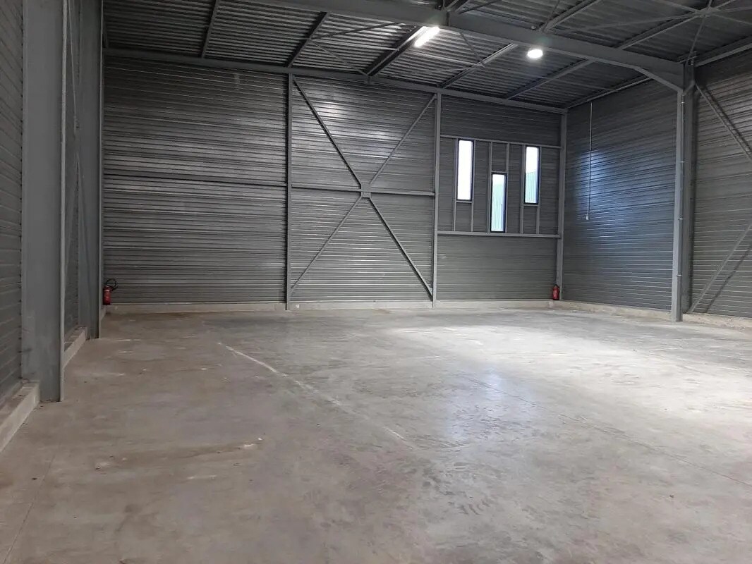Industrial in Semoy for lease Building Photo- Image 1 of 5