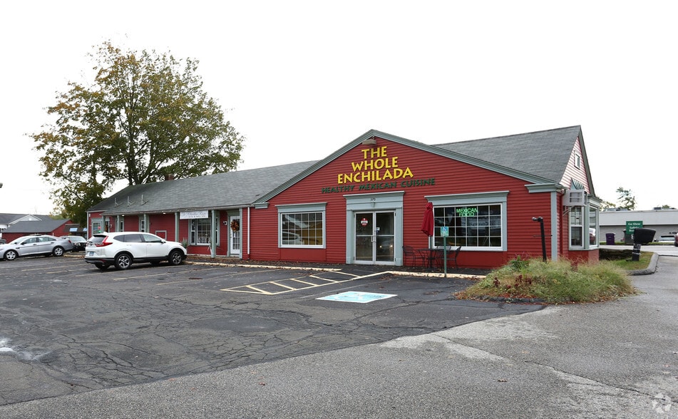 370 & 376 Main Street Durham, CT 06422 portefeuille de 2 propriétés à vendre sur LoopNet.ca - Photo principale - Image 1 de 3