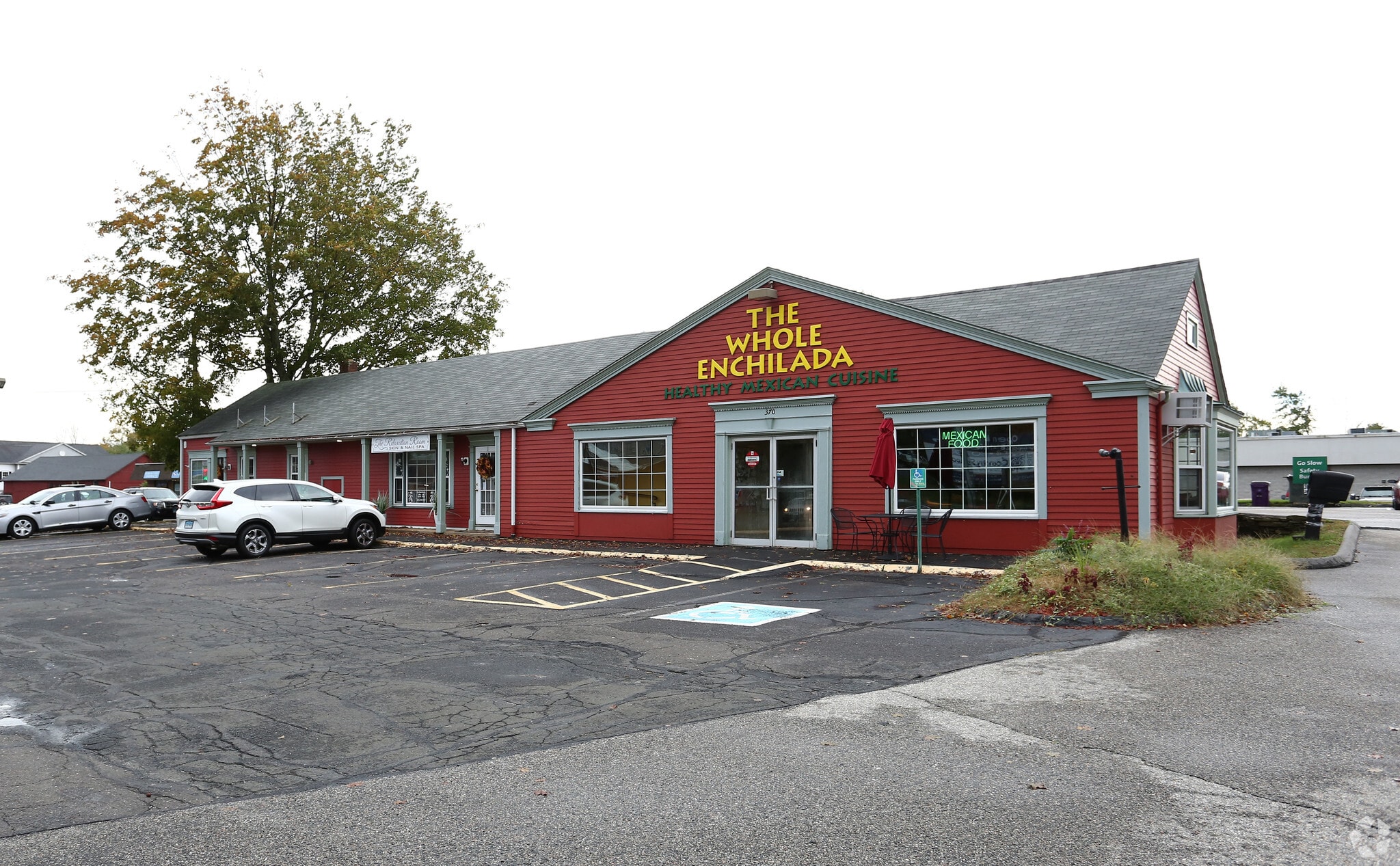 370 & 376 Main Street Durham, CT 06422 portefeuille de 2 propriétés à vendre sur LoopNet.ca Photo principale- Image 1 de 4