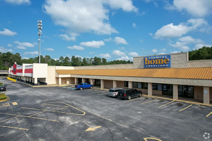 4231 Macon Rd, Columbus, GA for lease - Building Photo - Image 1 of 13