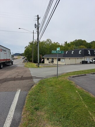 More details for 2400 Volunteer Pky, Bristol, TN - Office for Sale