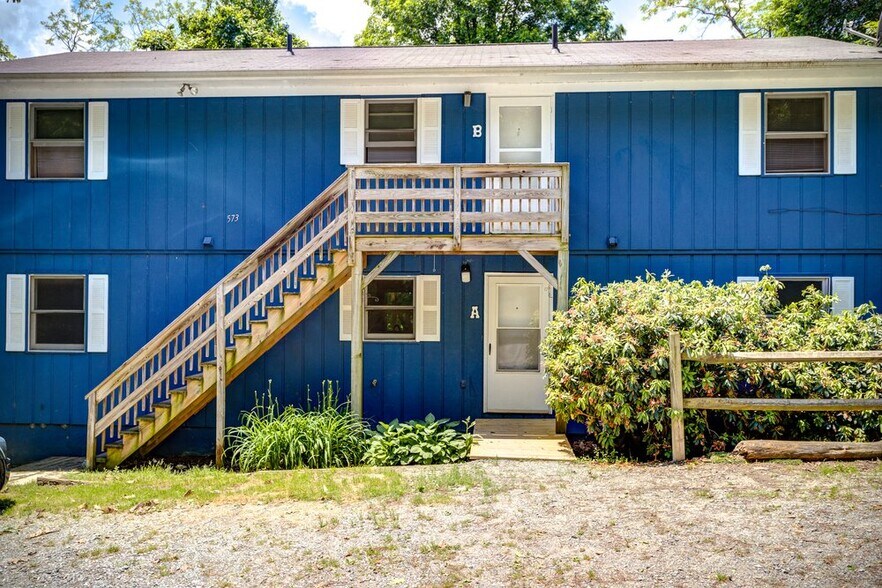 591 Margo Rd, Boone, NC à vendre - Photo principale - Image 1 de 13