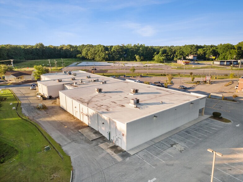 3069-3085 Richlands Hwy, Jacksonville, NC à louer - Photo du bâtiment - Image 3 de 9