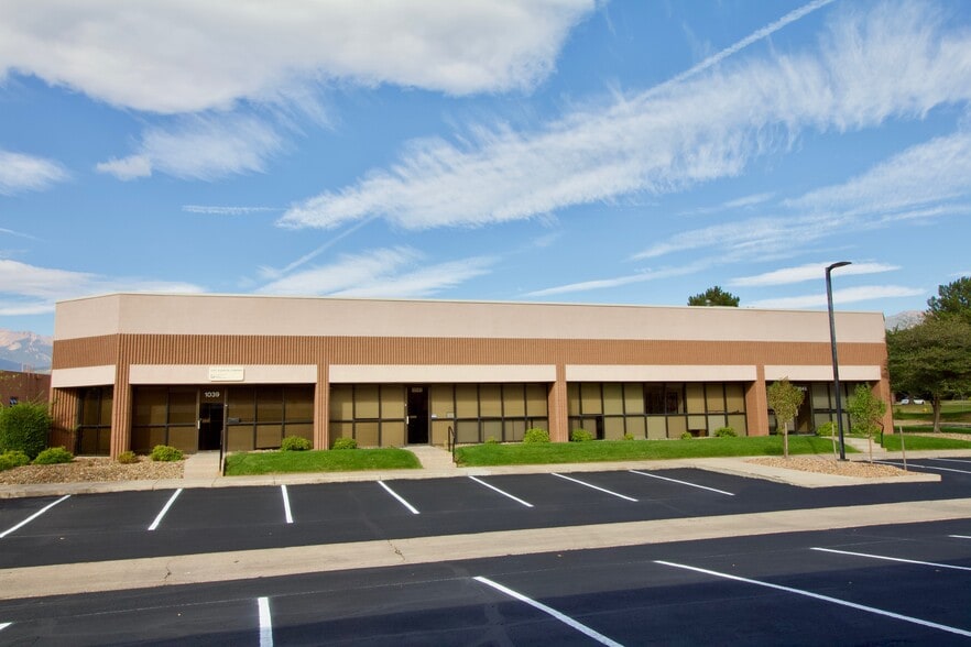 1039-1055 Elkton Dr, Colorado Springs, CO for lease - Building Photo - Image 3 of 12
