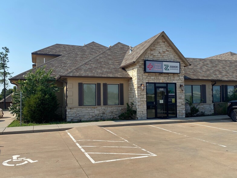 3414 NW 135th St, Oklahoma City, OK for lease - Building Photo - Image 1 of 8