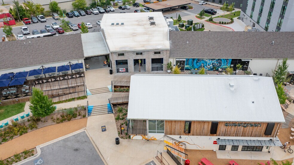 417 MLK Jr. Blvd, Fayetteville, AR for lease - Building Photo - Image 2 of 7