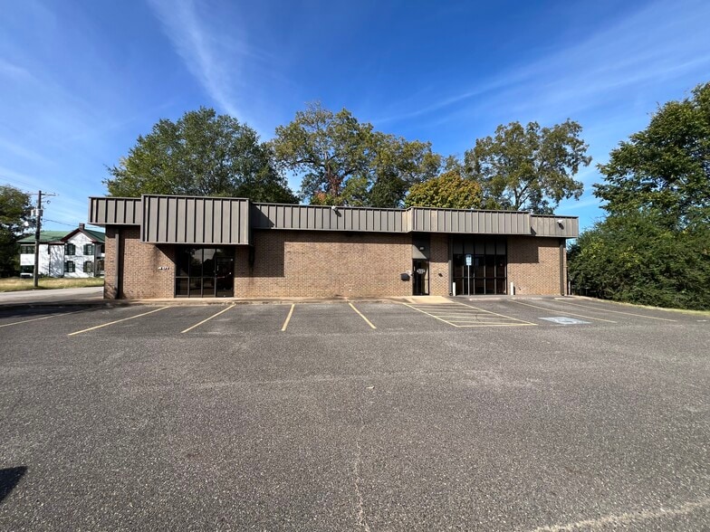 401 N Grove St, Marshall, TX for sale - Primary Photo - Image 1 of 22