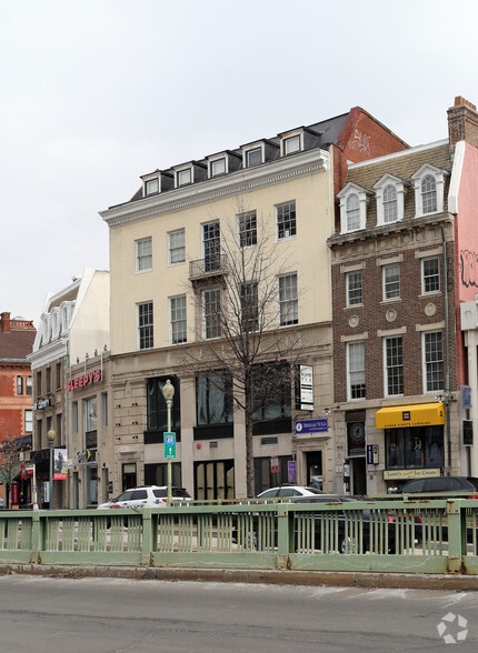 1635 Connecticut Ave NW, Washington, DC for lease - Building Photo - Image 2 of 5