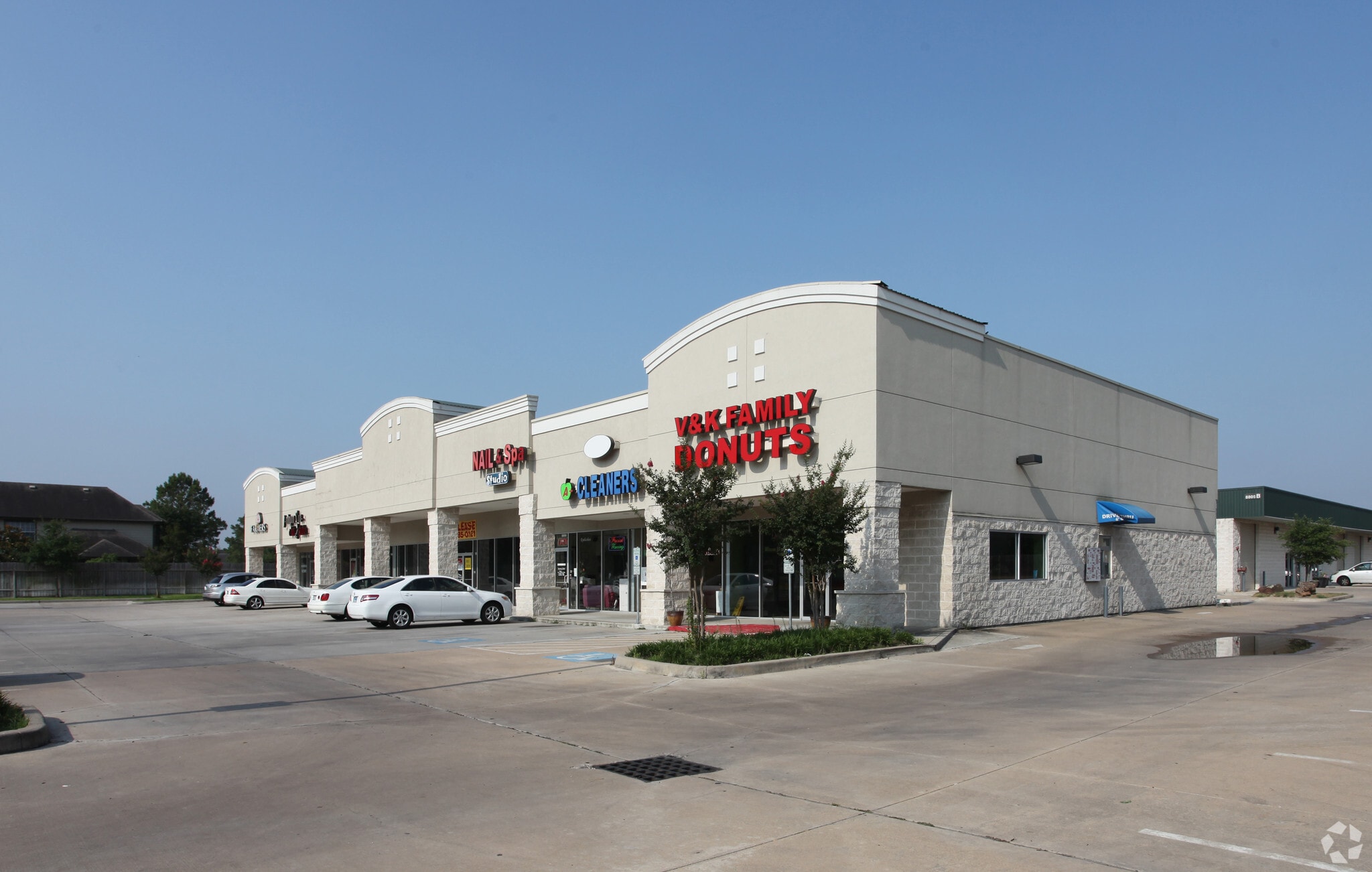 8805 Jones Rd, Houston, TX for lease Primary Photo- Image 1 of 17