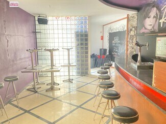 Plus de détails pour Commerce de détail à louer