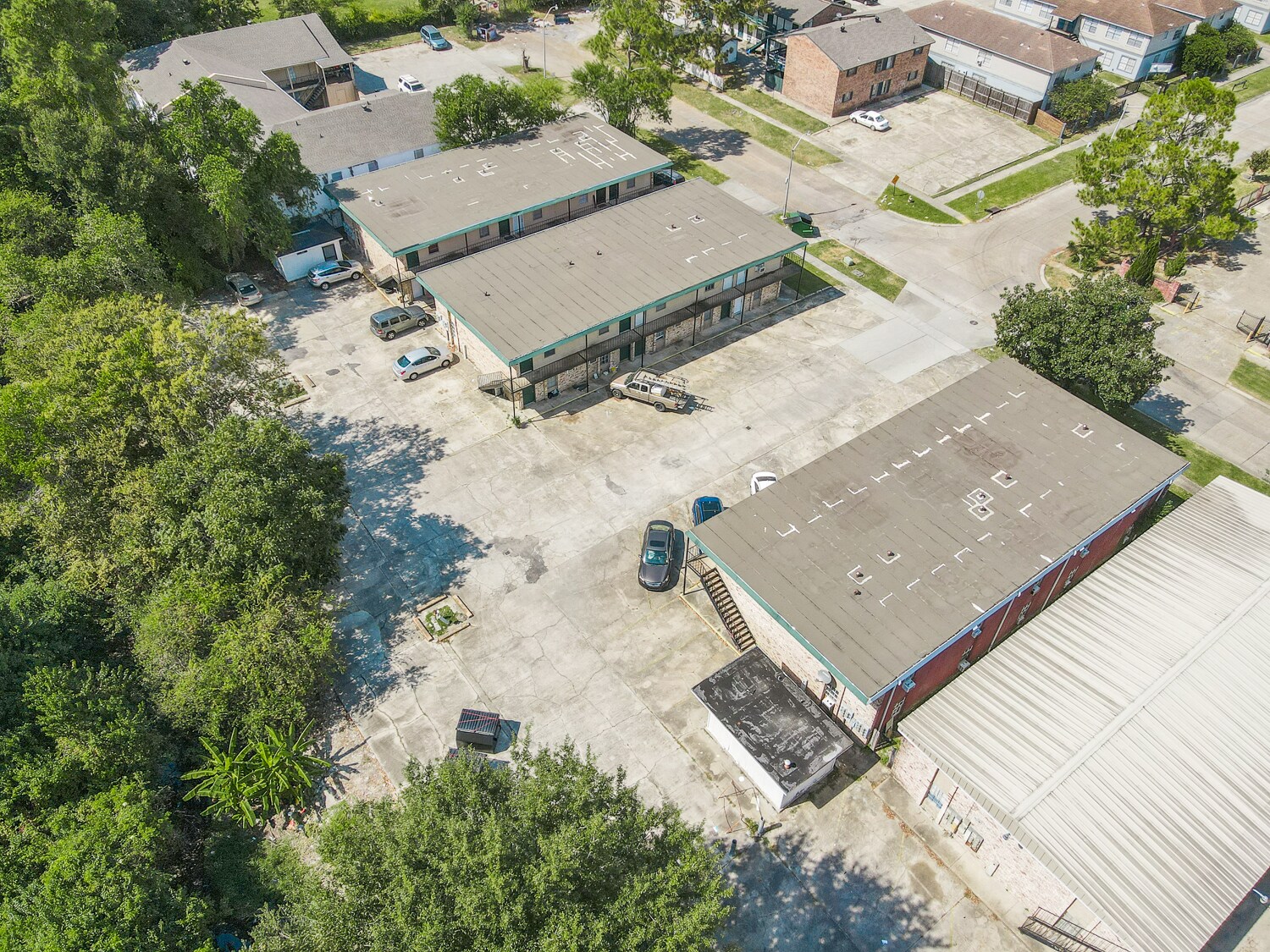 1413 Jim Taylor Dr, Baton Rouge, LA à vendre Photo du bâtiment- Image 1 de 15