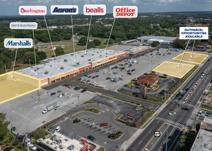 930-940 N 14th St, Leesburg, FL à louer Photo du bâtiment- Image 2 de 2