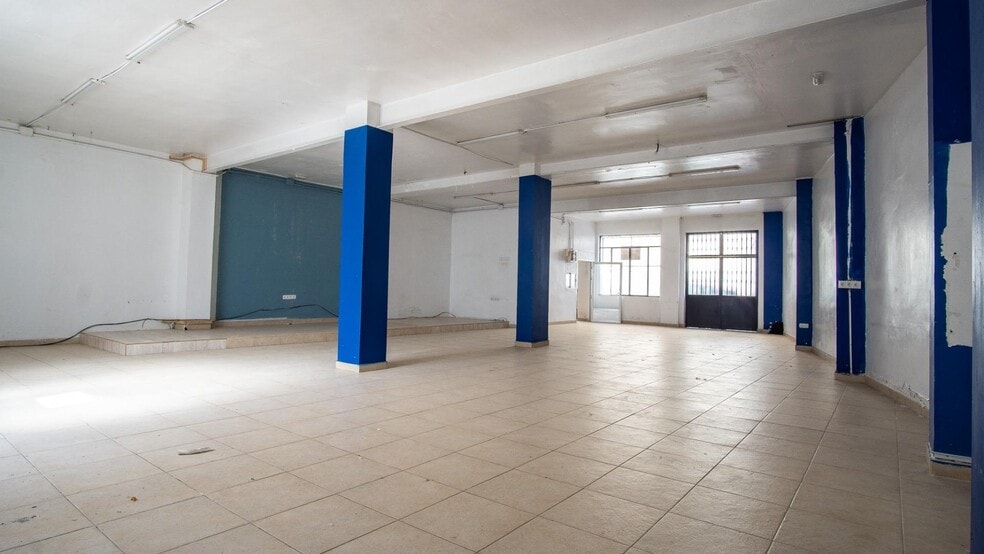 in Elda, Alicante for sale - Interior Photo - Image 3 of 11
