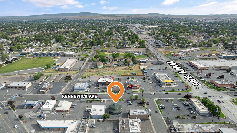 2626 W Kennewick Ave, Kennewick, WA à vendre - Photo du bâtiment - Image 2 de 30