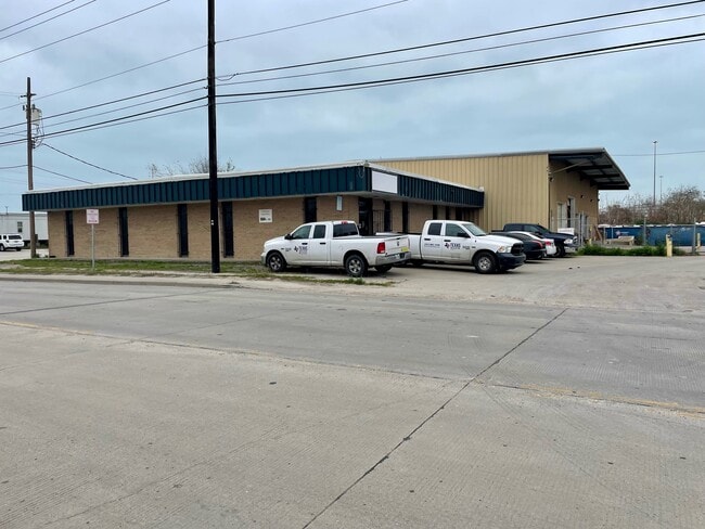 Plus de détails pour 1524 N Port Ave, Corpus Christi, TX - Industriel à louer