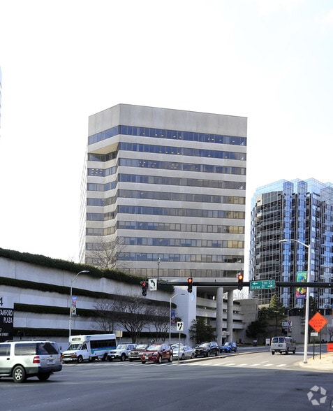 301 Tresser Blvd, Stamford, CT for lease - Building Photo - Image 3 of 4