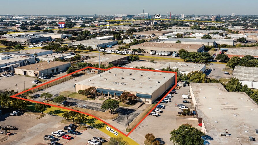 1169-1171 113th St, Grand Prairie, TX à vendre - Photo du bâtiment - Image 2 de 13