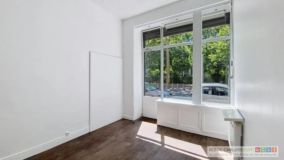 Commerce de détail dans Paris à louer - Photo intérieure - Image 2 de 6