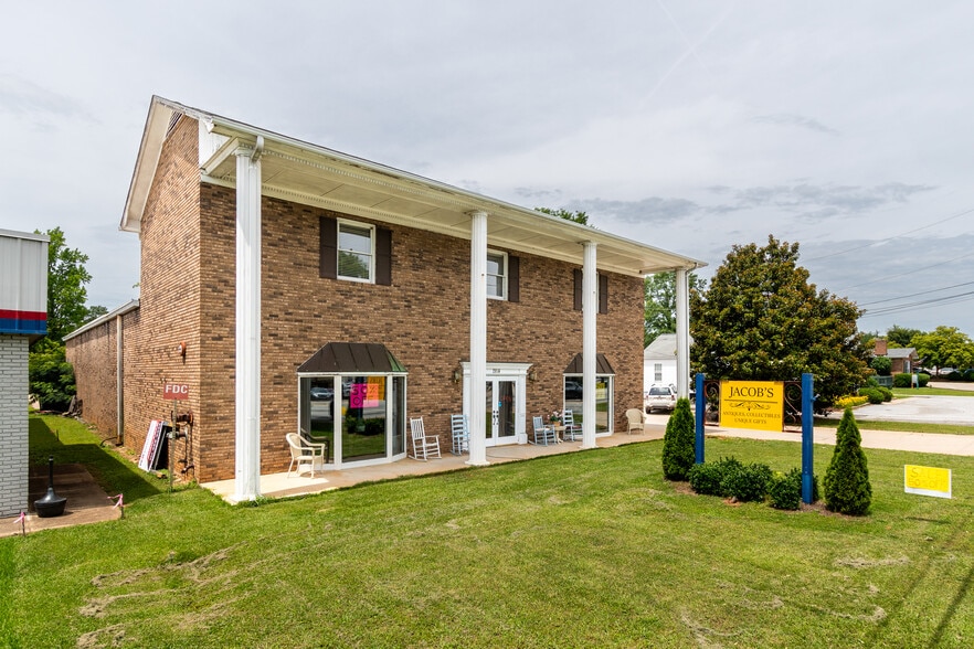 1914 E Main St, Spartanburg, SC for lease - Building Photo - Image 3 of 6