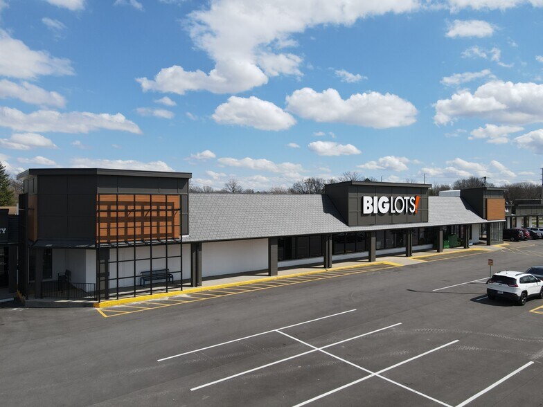 6213-6243 Allisonville Rd, Indianapolis, IN à louer - Photo du bâtiment - Image 2 de 7