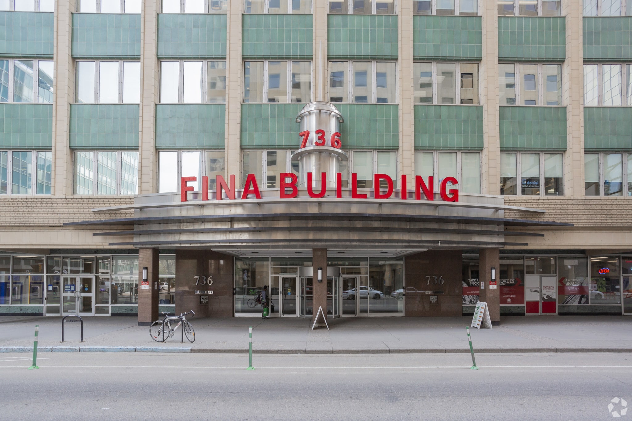 736 8th Ave SW, Calgary, AB for sale Building Photo- Image 1 of 1