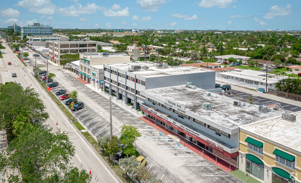 2727 E Oakland Park Blvd, Fort Lauderdale, FL à louer - Aérien - Image 2 de 11