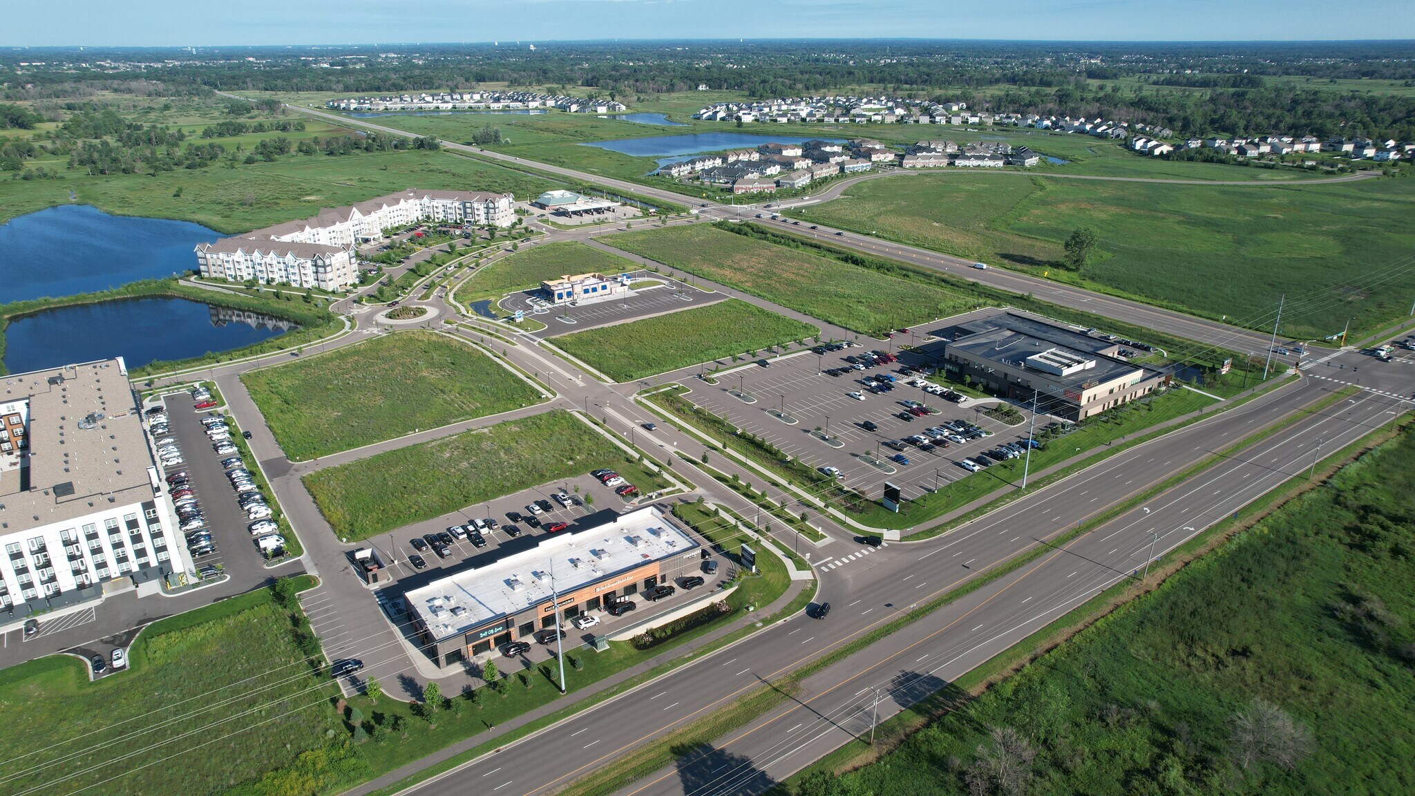 4101 109th Ave NE, Blaine, MN à vendre Photo du bâtiment- Image 1 de 3