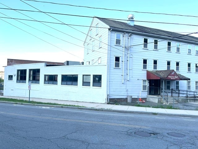 50 Grove St, Salem, MA for lease Building Photo- Image 1 of 21