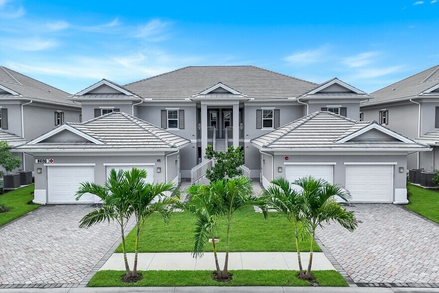280 Indies Dr E, Naples, FL à vendre - Photo du bâtiment - Image 2 de 38