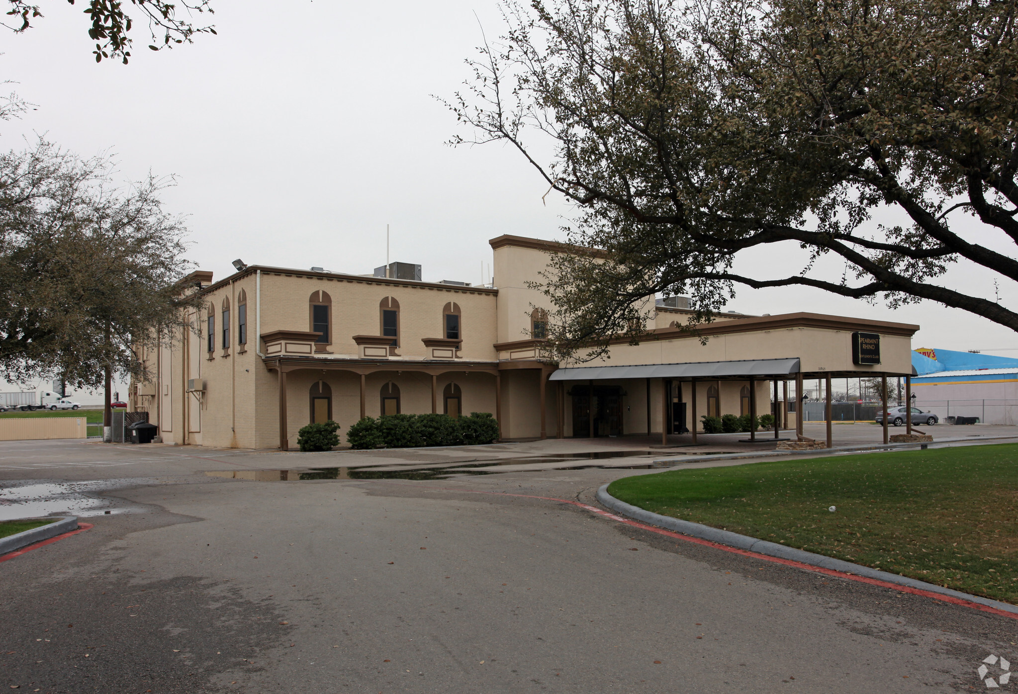 10965 Composite Dr, Dallas, TX for sale Building Photo- Image 1 of 1