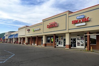 Plus de détails pour 94 Victory Hwy, Corning, NY - Commerce de détail à louer