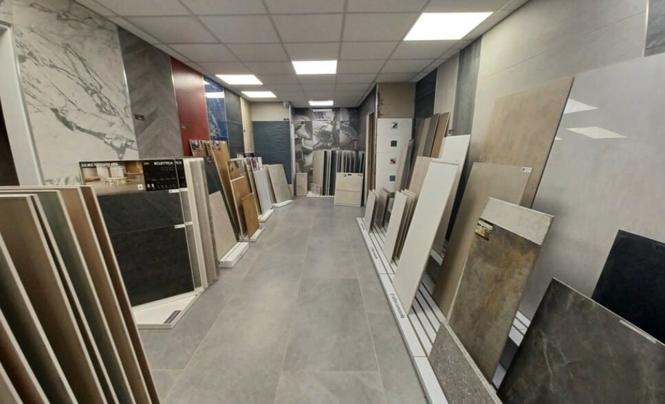 Saint Ive Road, Pensilva for lease - Interior Photo - Image 2 of 9