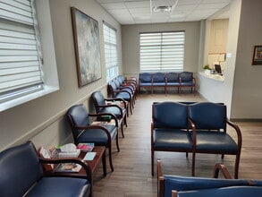 4665 E Galbraith Rd, Cincinnati, OH for lease Building Photo- Image 2 of 11