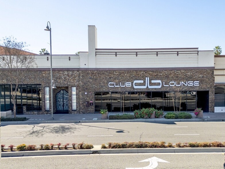 8206 Firestone Blvd, Downey, CA for sale - Building Photo - Image 1 of 15