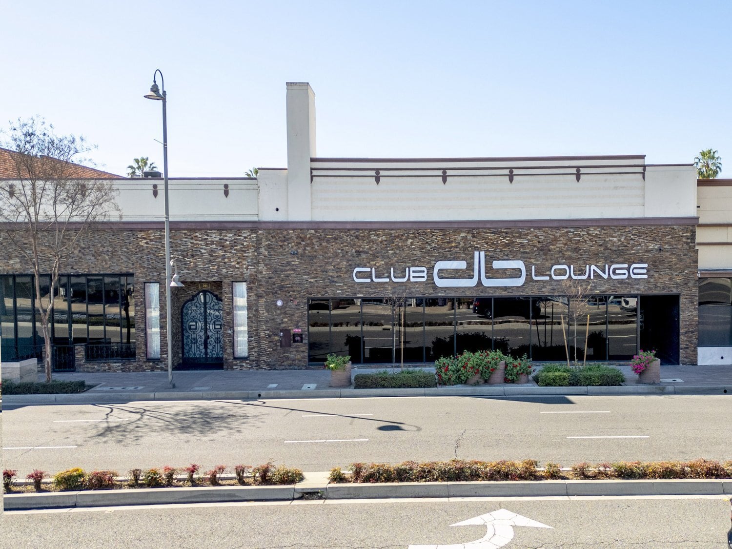 8206 Firestone Blvd, Downey, CA for sale Building Photo- Image 1 of 16