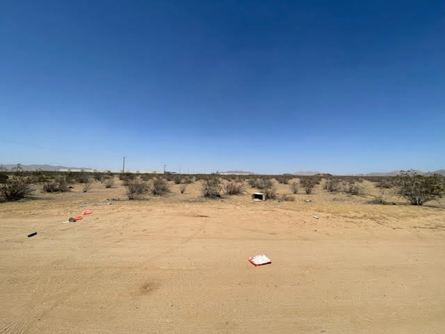 0 Navajo Rd, Apple Valley, CA à vendre - Photo du bâtiment - Image 3 de 7