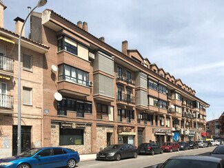 Plus de détails pour Calle Miguel de Unamuno, 3, Fuenlabrada - Commerce de détail à louer