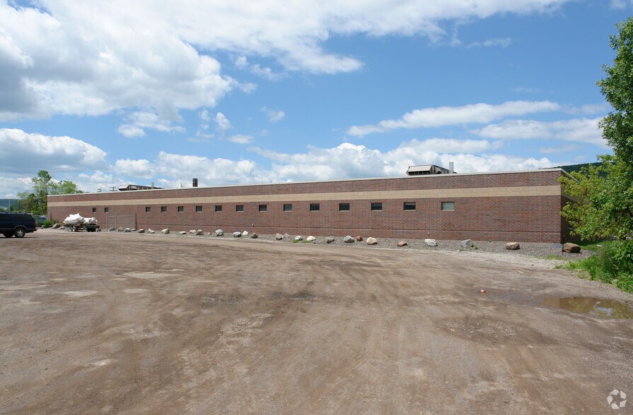 4212 Grand Ave, Duluth, MN for sale - Building Photo - Image 2 of 2