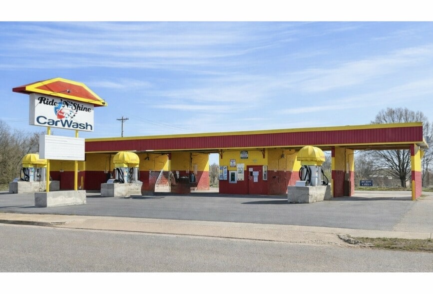 101 W Allison St, Statesville, NC for sale - Primary Photo - Image 1 of 5