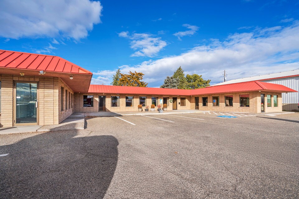 1149-1159 SW 4th Ave, Ontario, OR à vendre Photo du bâtiment- Image 1 de 46