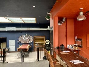 171 Piedmont Ave, Bristol, VA for lease Building Photo- Image 2 of 3