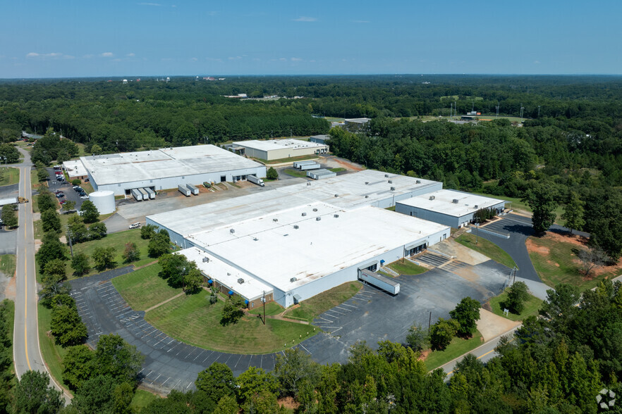 201 Schmid Plaza Rd, Anderson, SC for lease - Building Photo - Image 1 of 31