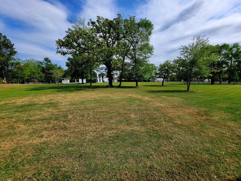 1828 State Highway 75 N, Huntsville, TX for sale - Other - Image 3 of 16