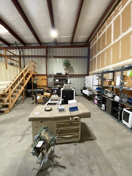 1503 Lone Palm Ave, Modesto, CA à louer - Photo du bâtiment - Image 2 de 14