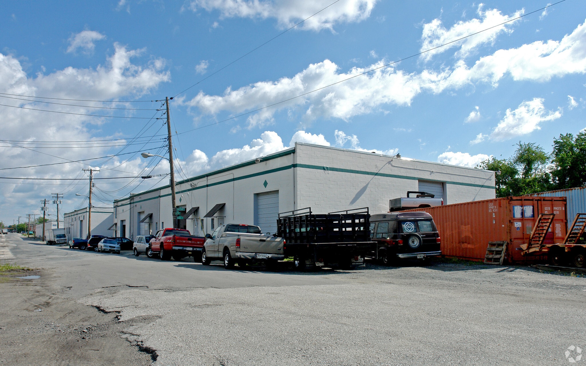 301-335 S Kresson St, Baltimore, MD for sale Primary Photo- Image 1 of 10