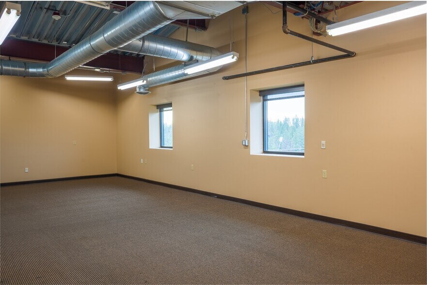 4212 W Sunset Blvd, Spokane, WA à louer - Photo du bâtiment - Image 2 de 19