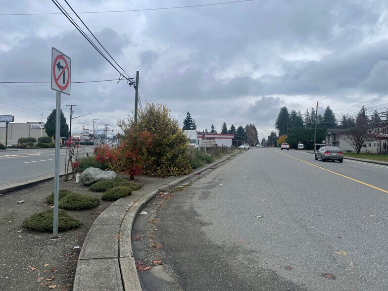 31648 South Fraser Way, Abbotsford, BC à vendre - Photo du bâtiment - Image 3 de 9