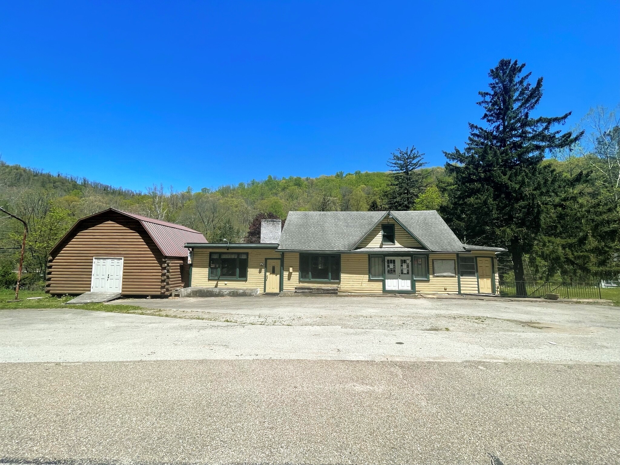 2799 Us-30, Ligonier, PA for sale Building Photo- Image 1 of 1