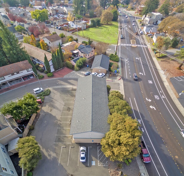 170 E Cotati Ave, Cotati, CA for sale - Building Photo - Image 2 of 11